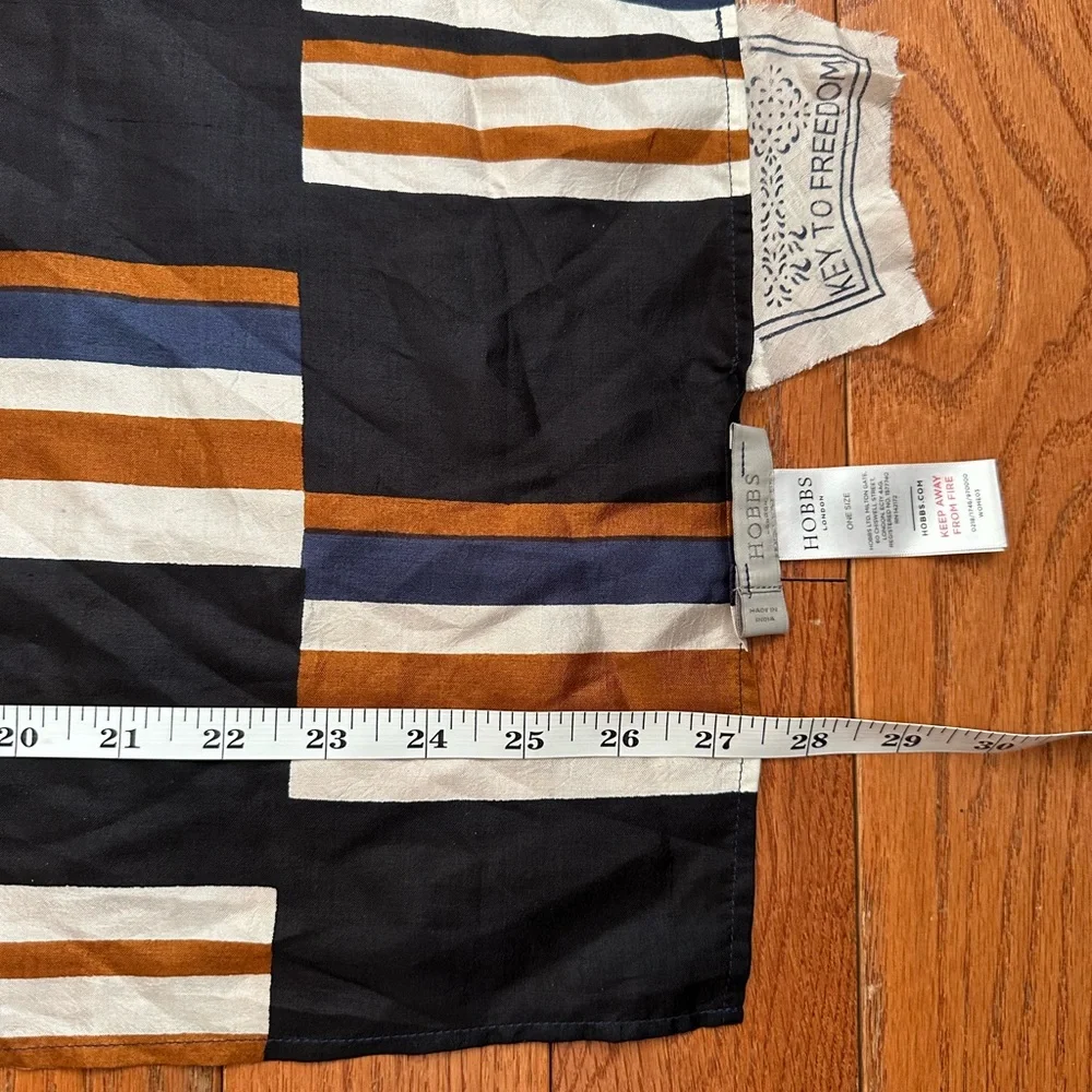 Hobbs London Key To Freedom 100% Silk Oversized Scarf Shawl Wrap Navy Rust